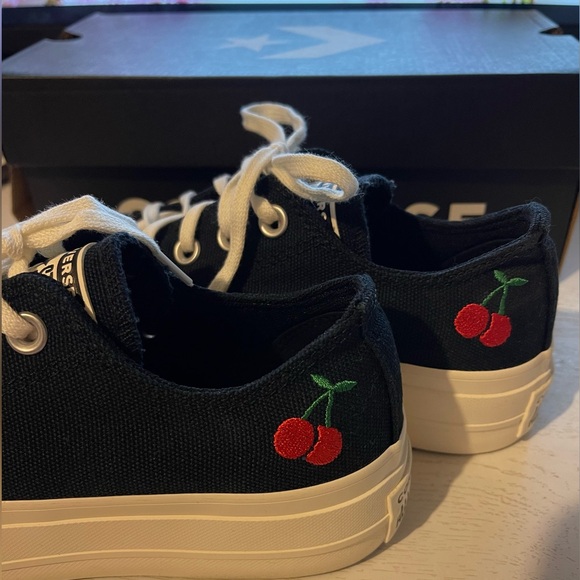 Converse Platforms - Picture 5 of 7